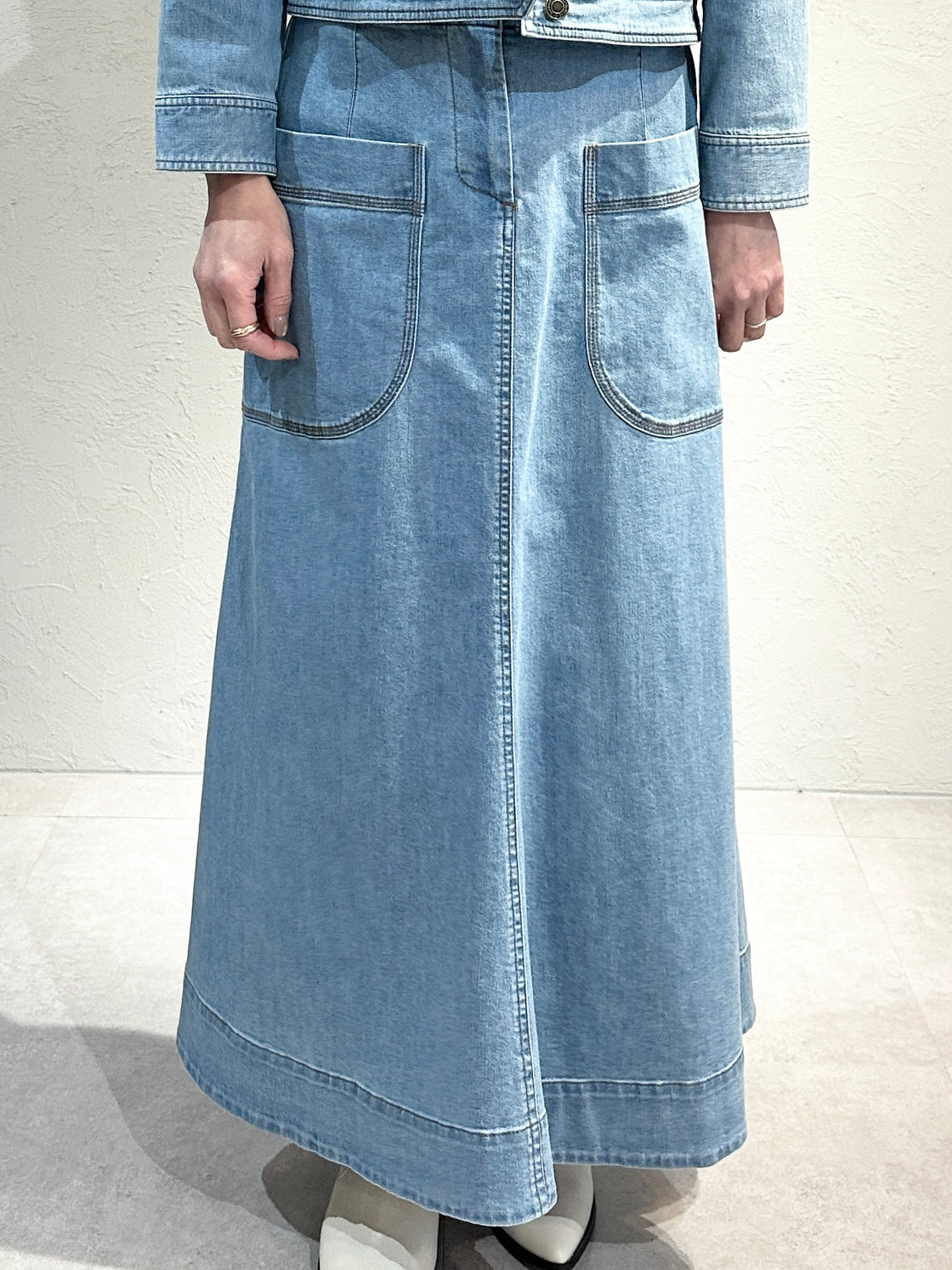 デニムスカート