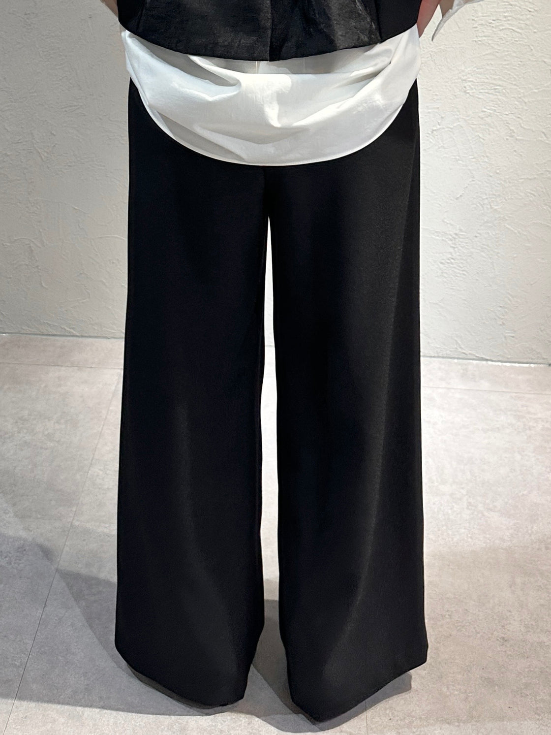 ワイドパンツ